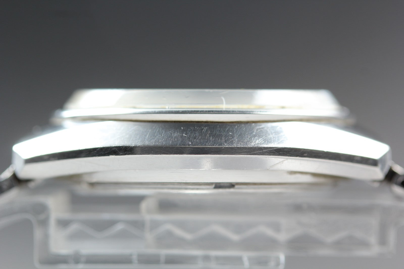 Exc+5 Citizen HISONIC 3711-373138 38mm Tuning Fork Sweep Second Quartz Men's