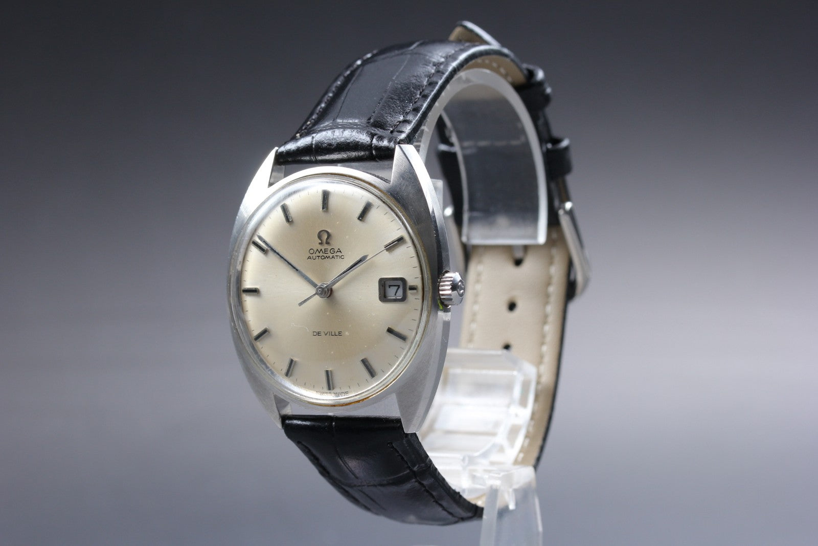 Vintage 1969 Near MINT Omega De ville 166.029 34mm Automatic Cal.565 Silver Men