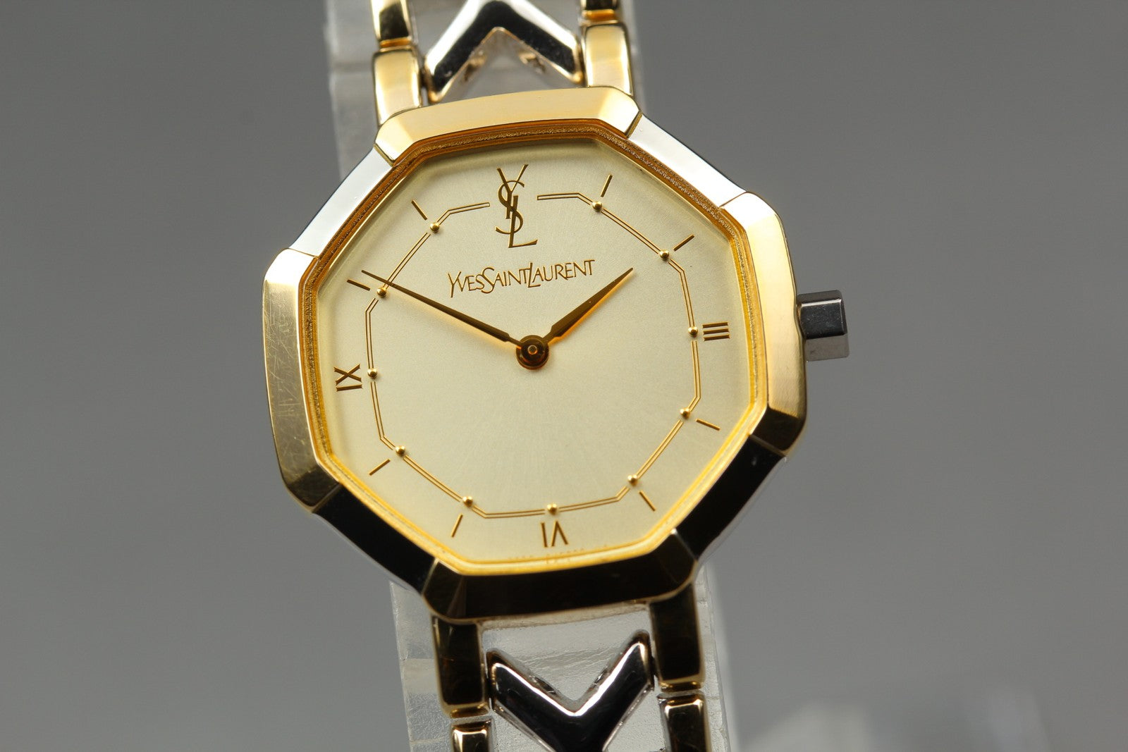 Vintage Yves Saint Laurent 2200-241762 Quartz 23mm Gold Dial Octagon Women's