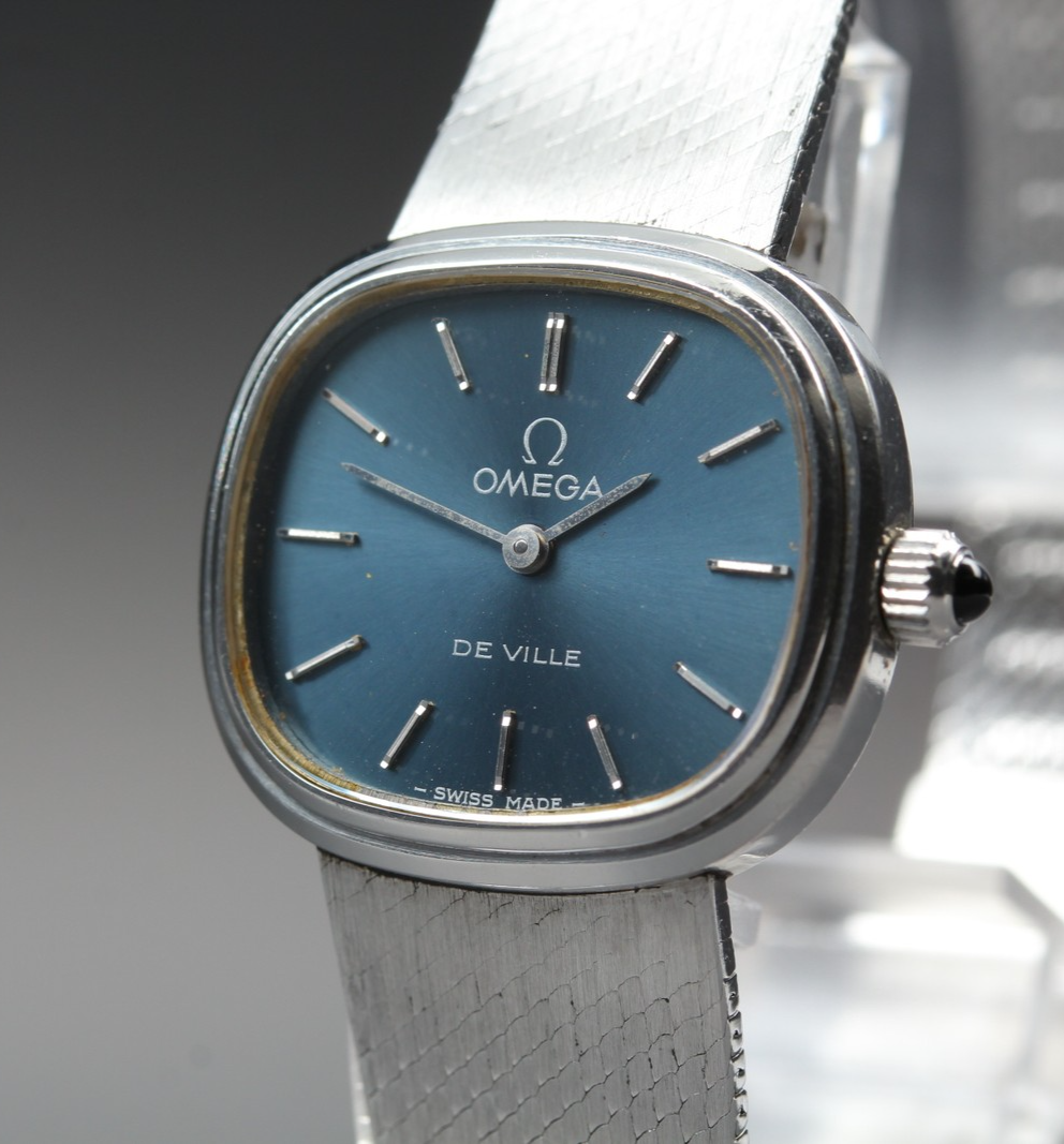 1977 Near MINT Vintage OMEGA De Ville 511.0538 26mm Manual Cal.625 Navy Women's