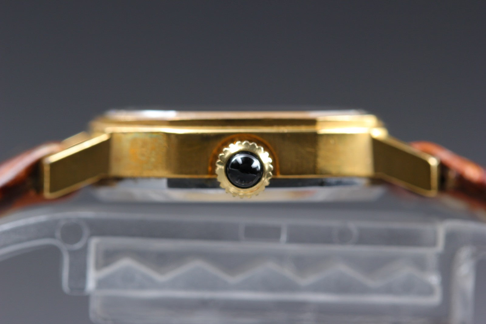 1979 Near MINT OMEGA De Ville 22mm 511.0567 Manual Cal.625 Gold Women's Vintage