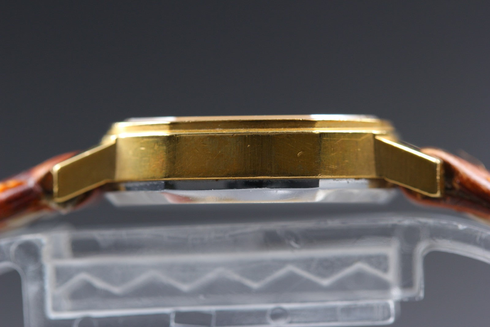 1979 Near MINT OMEGA De Ville 22mm 511.0567 Manual Cal.625 Gold Women's Vintage