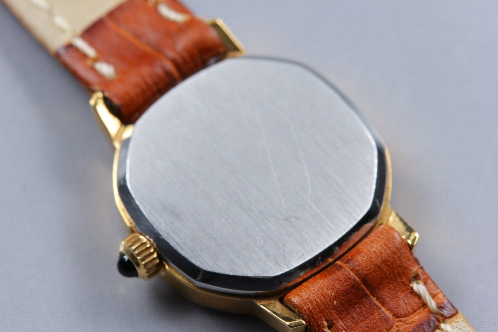 1979 Near MINT OMEGA De Ville 22mm 511.0567 Manual Cal.625 Gold Women's Vintage