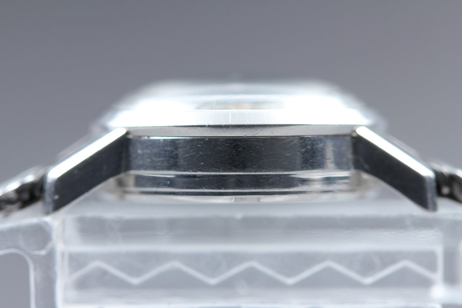 Vintage 1963 Near MINT OMEGA Seamaster Geneve 515.003 19mm Manual Silver Women's