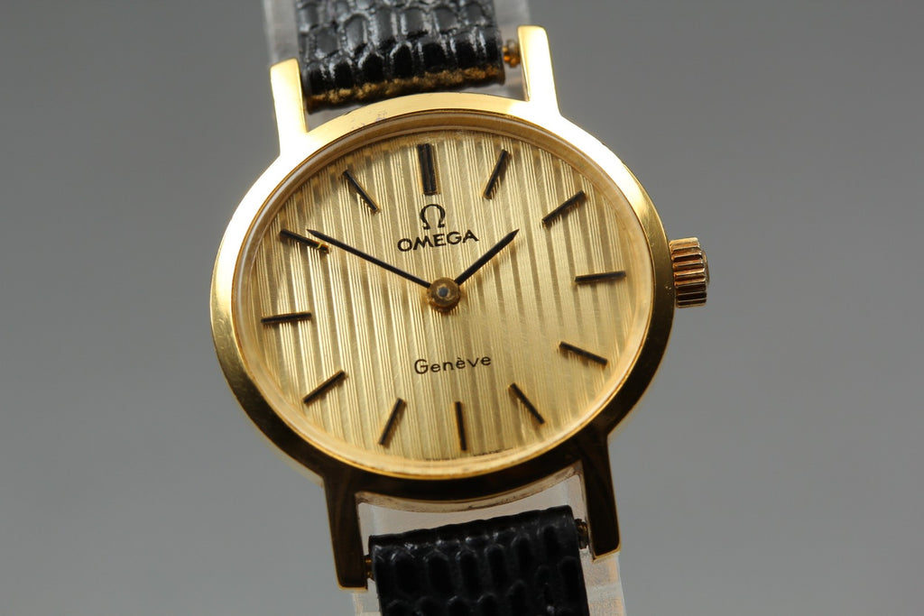1972 Near MINT / Box OMEGA Geneve 23mm 511.0412 Manual Gold Women's Vintage