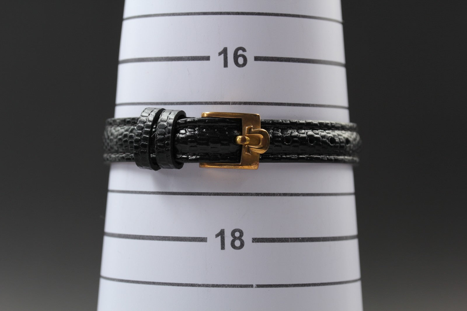 1972 Near MINT / Box OMEGA Geneve 23mm 511.0412 Manual Gold Women's Vintage