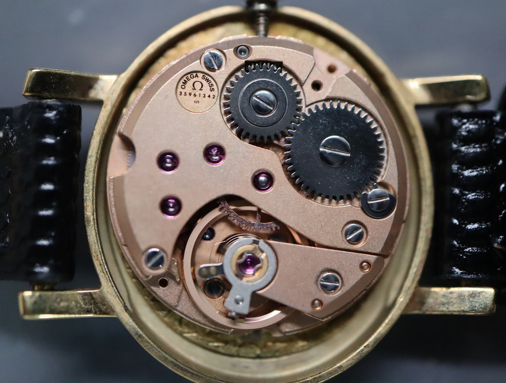 1972 Near MINT / Box OMEGA Geneve 23mm 511.0412 Manual Gold Women's Vintage