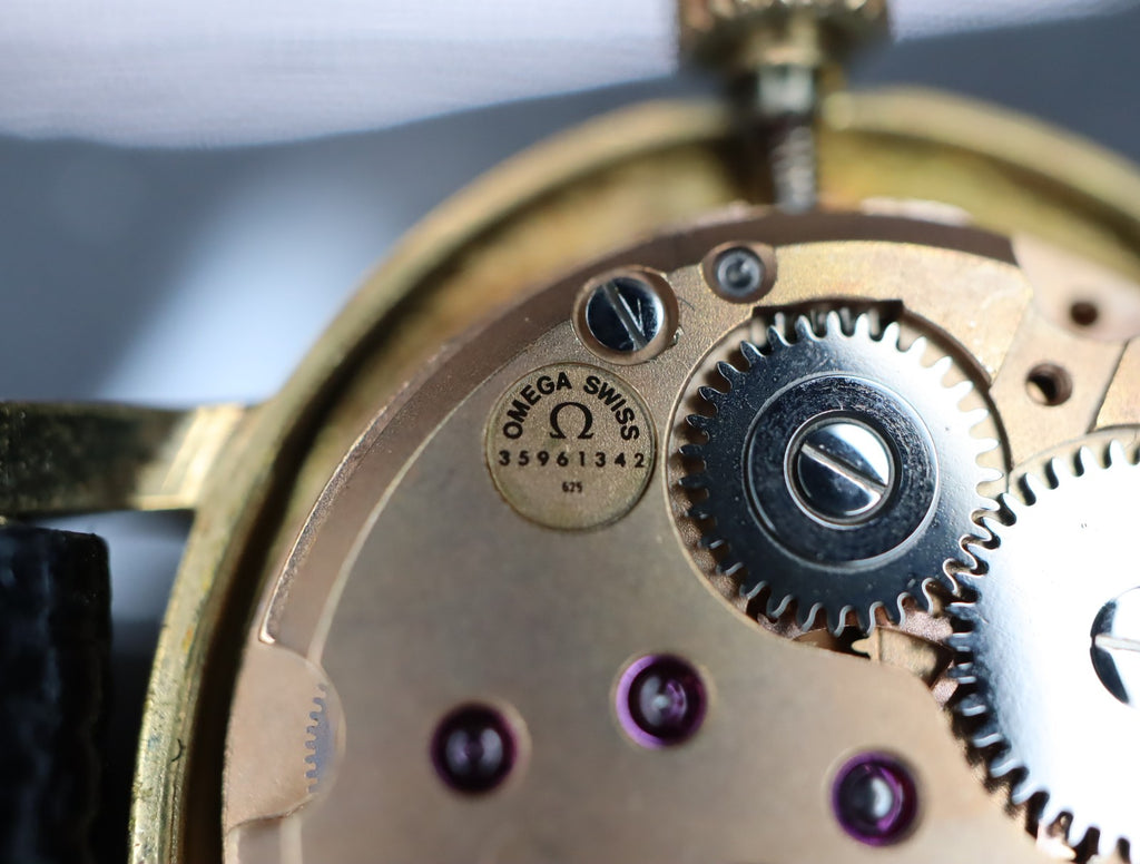 1972 Near MINT / Box OMEGA Geneve 23mm 511.0412 Manual Gold Women's Vintage