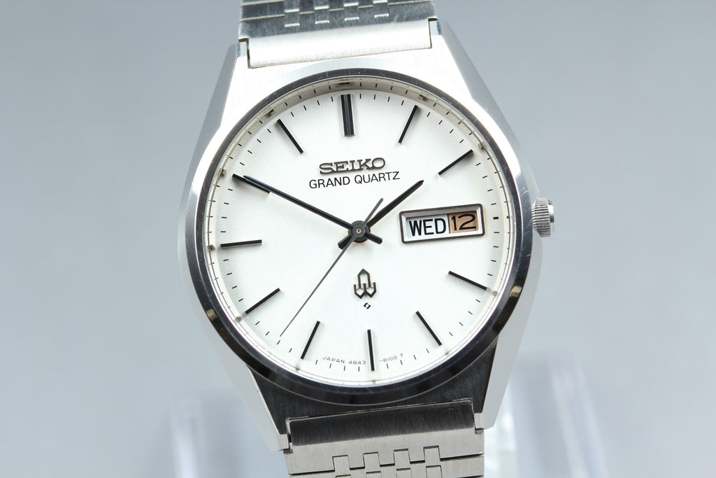 1977 Near MINT SEIKO Grand Quartz 35mm 4843-8110 Silver Dial Men's Vintage JAPAN