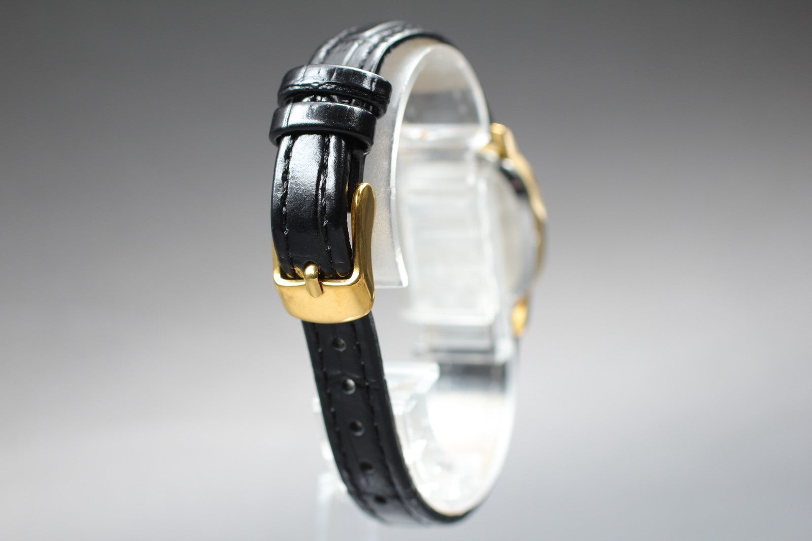 1979 Near MINT OMEGA De Ville 21mm 511.0509 Manual Gold Roman Women's Vintage