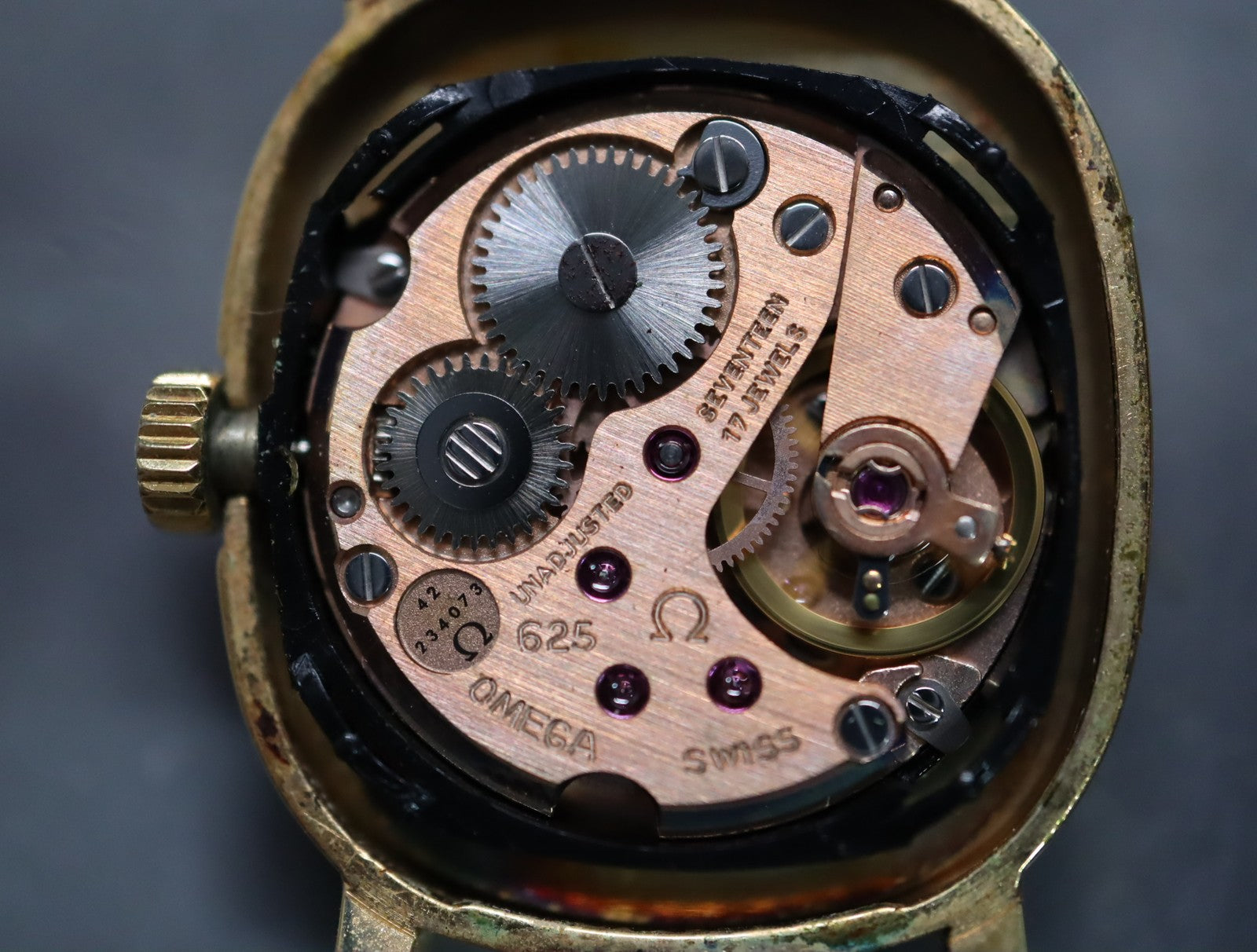 1979 Near MINT OMEGA De Ville 21mm 511.0509 Manual Gold Roman Women's Vintage