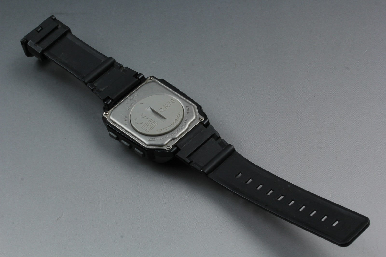 2000s Tested Exc+5 Casio Wrist Camera WQV-1 39mm Quartz Black Gray Men's Vintage