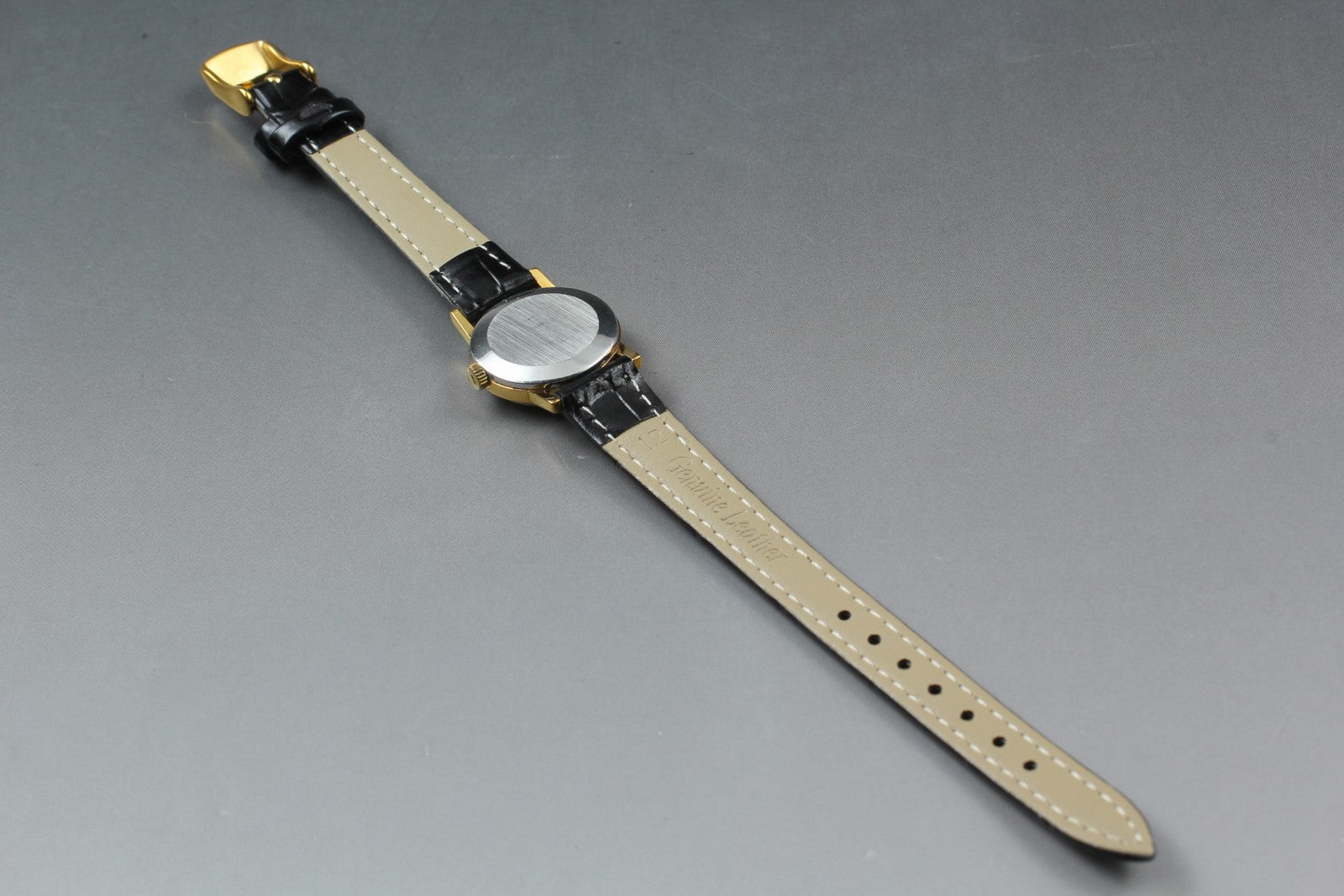 1979 Near MINT OMEGA De Ville 21mm 511.0554 Manual Cal.625 Gold Women's Vintage