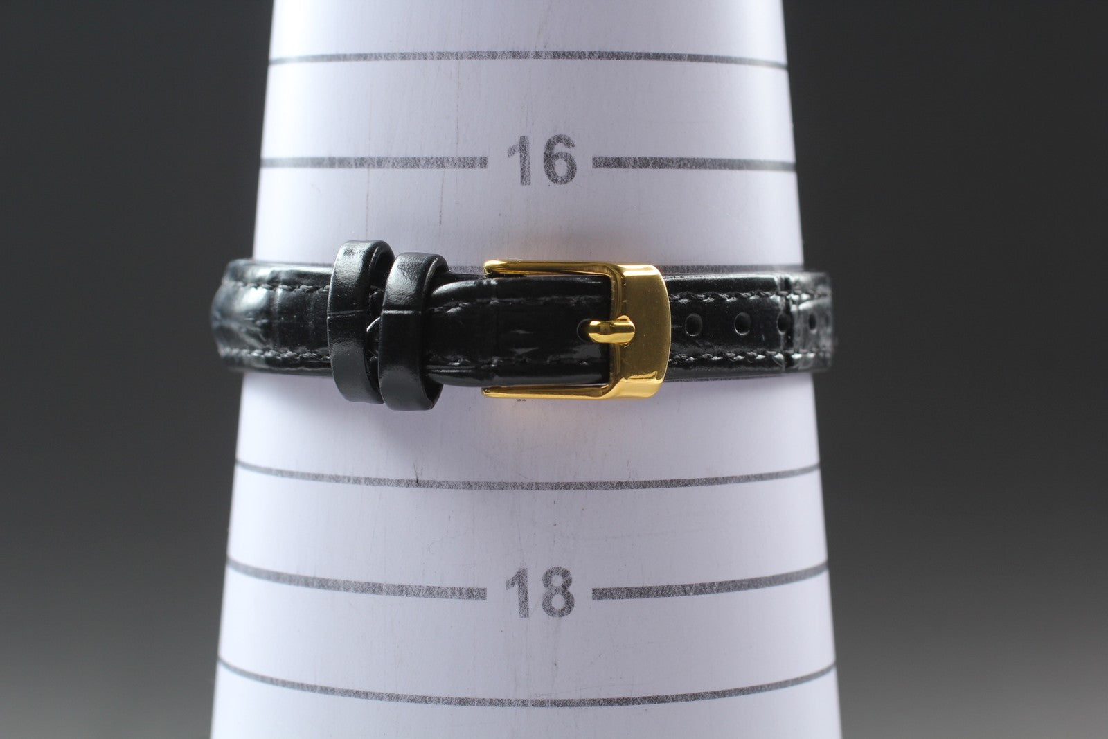 1979 Near MINT OMEGA De Ville 21mm 511.0554 Manual Cal.625 Gold Women's Vintage