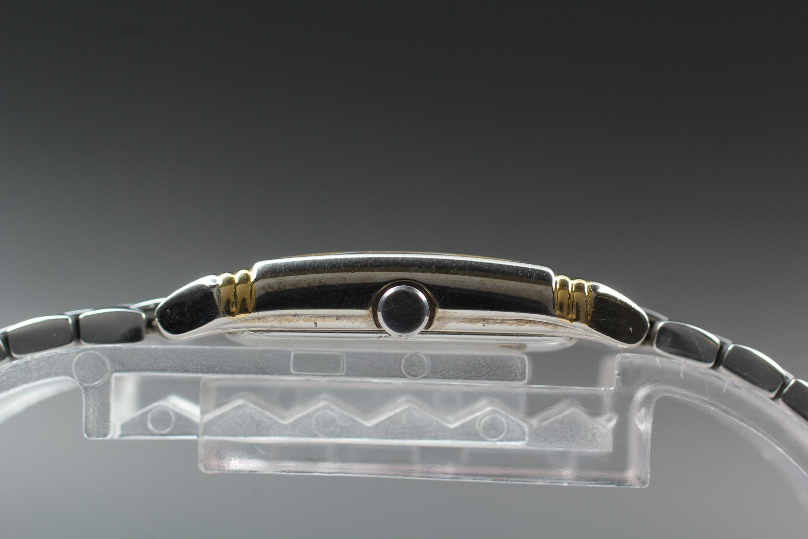 Near MINT Yves Saint Laurent 5421-H04732 18mm Quartz Black Tank Women's Vintage