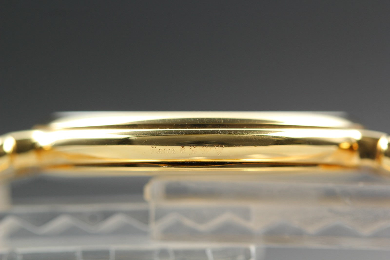 Near MINT Raymond Weil Geneve 9137 33mm Quartz Gold Dial Unisex Vintage JAPAN