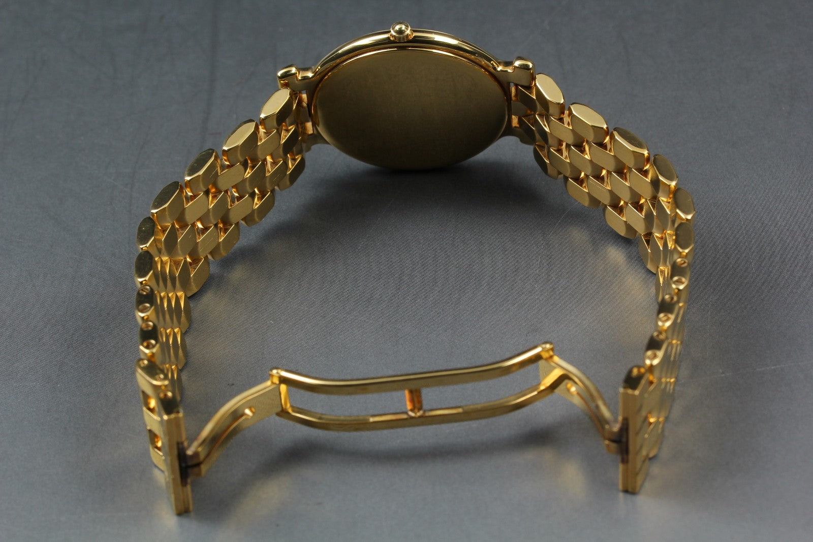 Near MINT Raymond Weil Geneve 9137 33mm Quartz Gold Dial Unisex Vintage JAPAN