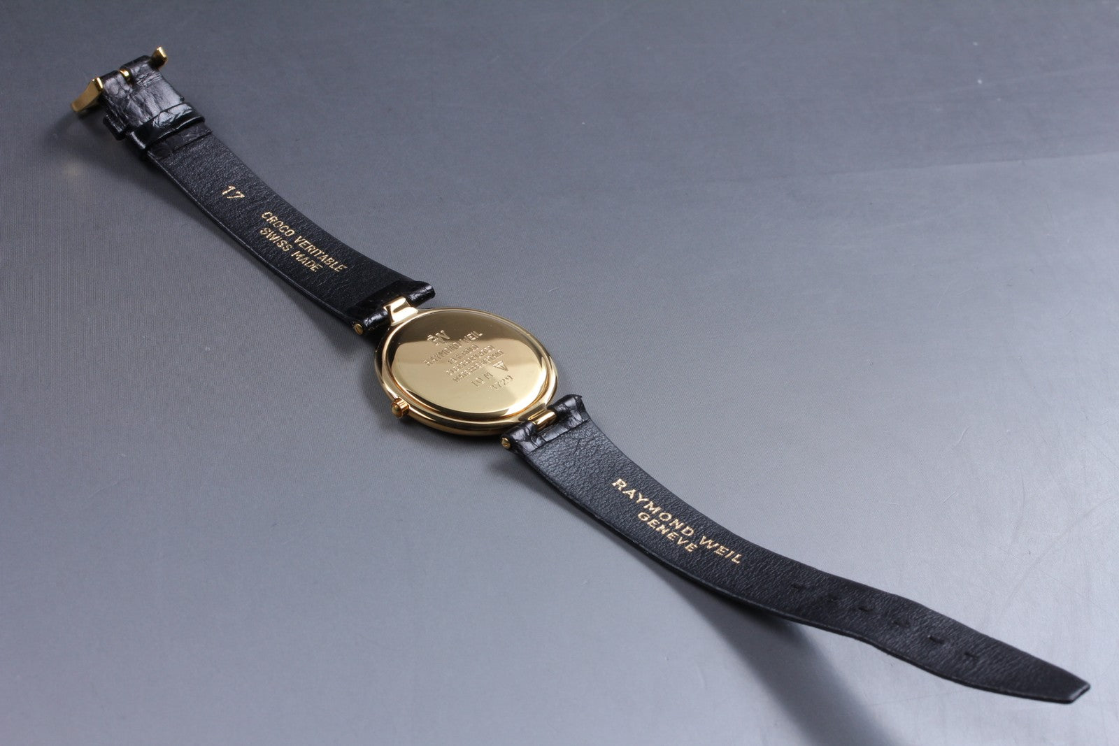 MINT Raymond Weil Geneve 3729 32mm Quartz Gold Dial Unisex Vintage From JAPAN