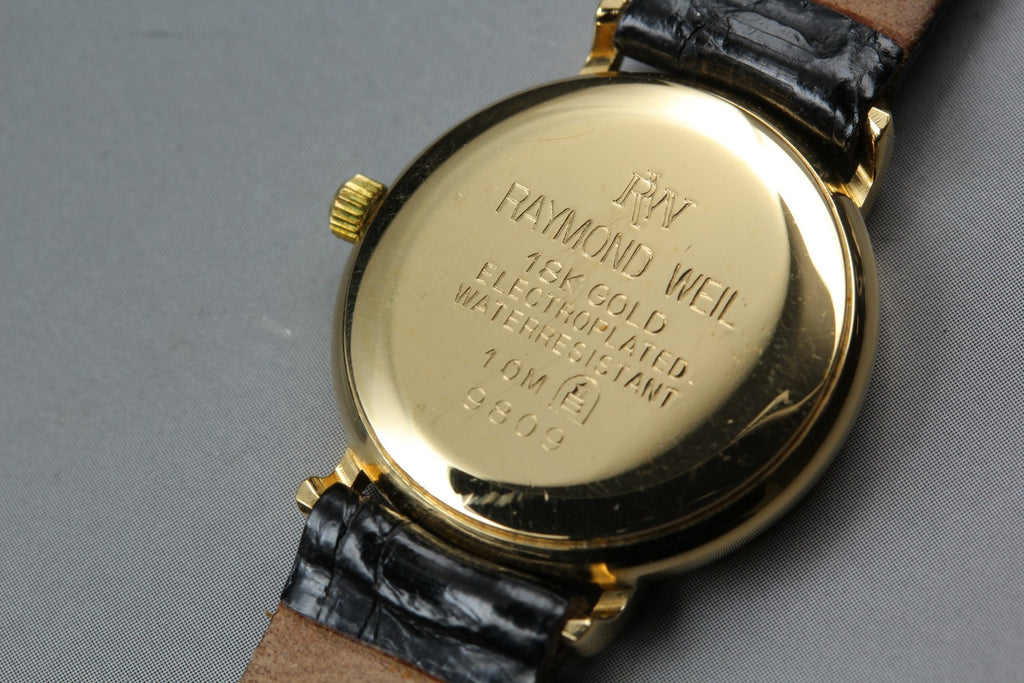 Near MINT Raymond Weil 23mm 9809 Quartz Black Dial Small Second Women's Vintage