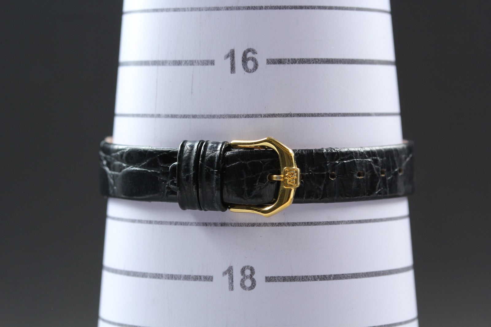 Near MINT Raymond Weil 23mm 9809 Quartz Black Dial Small Second Women's Vintage