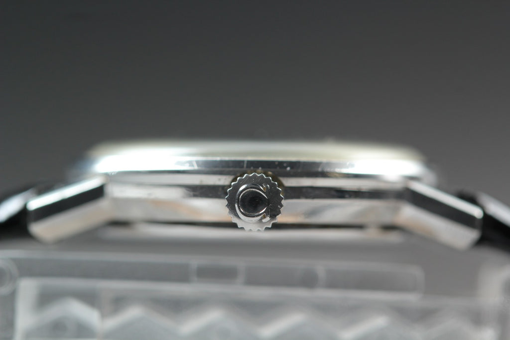 1971 Near MINT OMEGA De Ville 23mm 511.386 Manual Marble Dial Women's Vintage