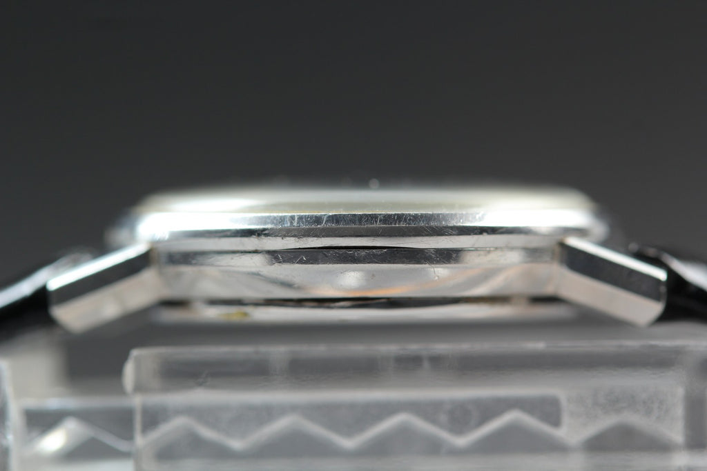 1971 Near MINT OMEGA De Ville 23mm 511.386 Manual Marble Dial Women's Vintage