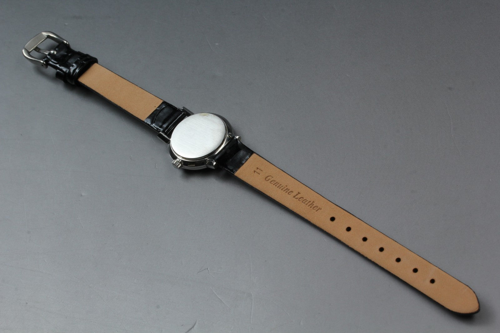 1971 Near MINT OMEGA De Ville 23mm 511.386 Manual Marble Dial Women's Vintage