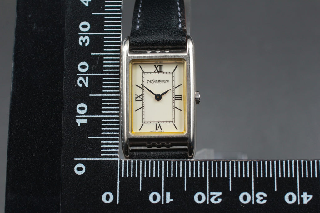 Near MINT Yves Saint Laurent 21mm 5420-F46657 Quartz Roman Tank Women's Vintage