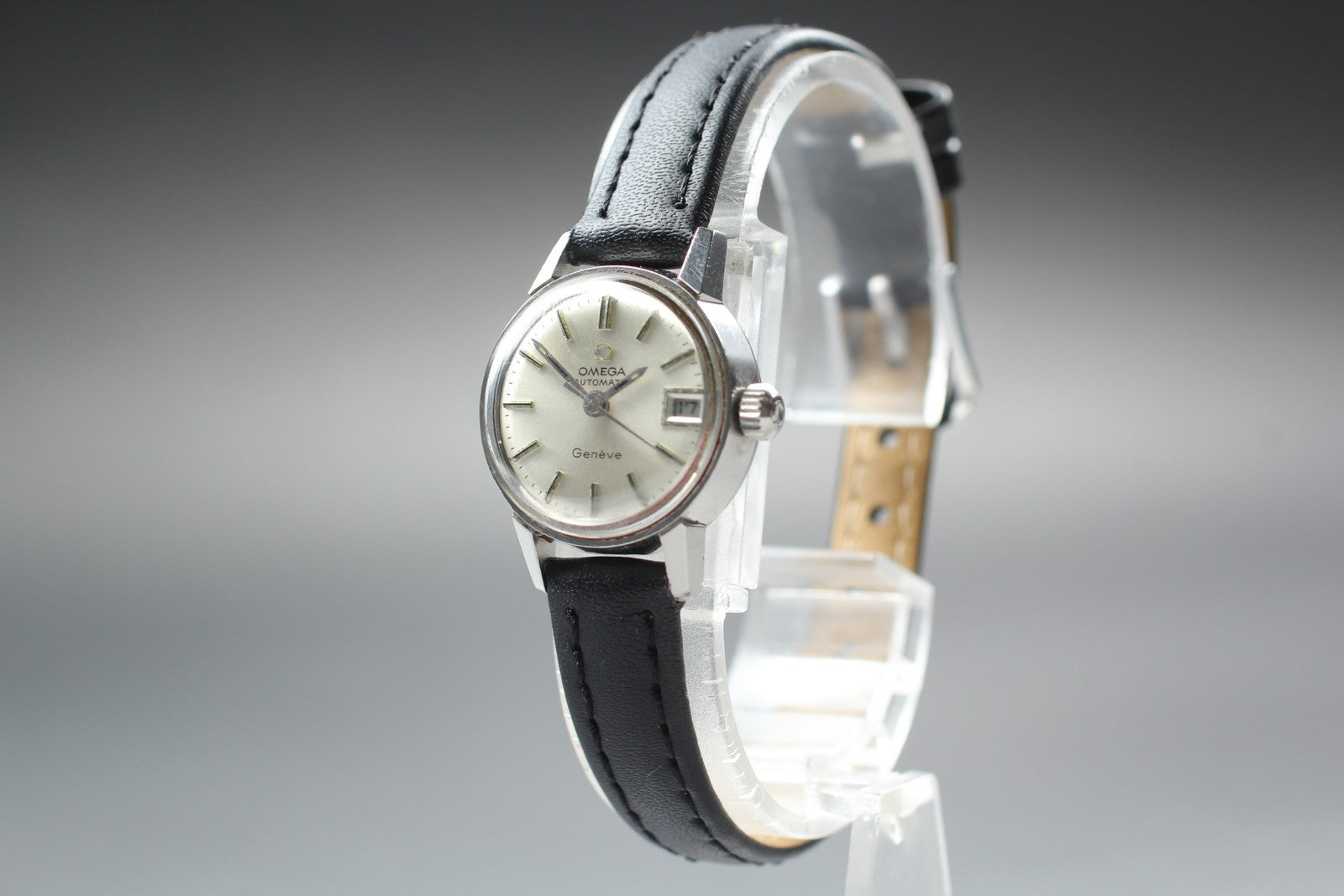 1970 Near MINT OMEGA Geneve 21mm 566.002 Automatic Cal.684 Silver Women Vintage
