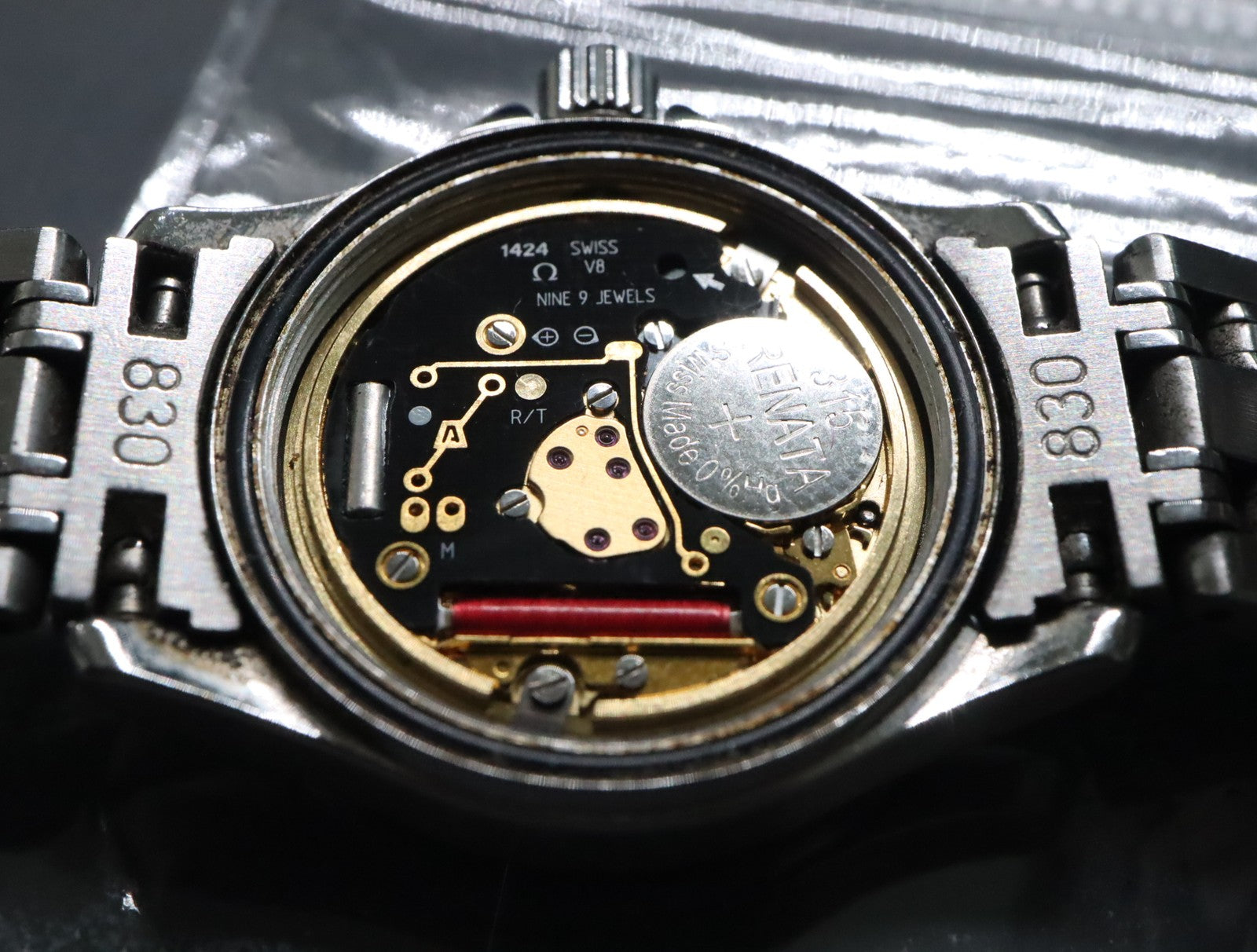 1998 Full Set Near MINT OMEGA Seamaster 120 28mm 596.1502 Quartz Women's Vintage