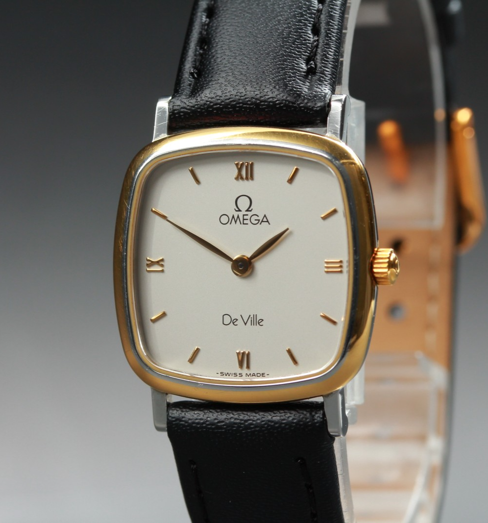 1993 Near MINT OMEGA De Ville 23mm 595.3111 Quartz Silver Roman Women's Vintage