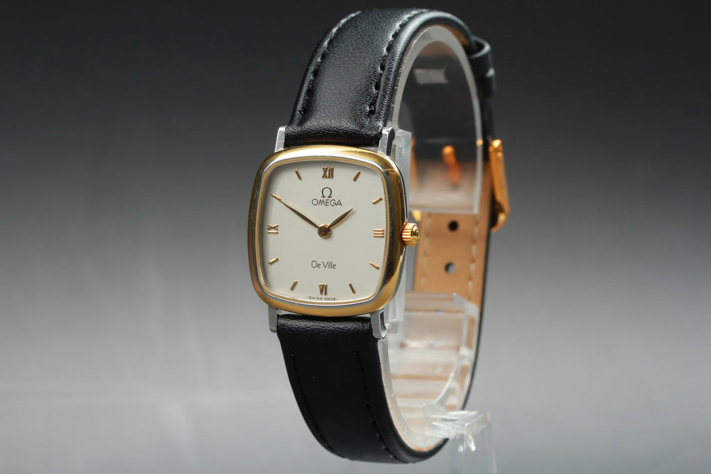 1993 Near MINT OMEGA De Ville 23mm 595.3111 Quartz Silver Roman Women's Vintage