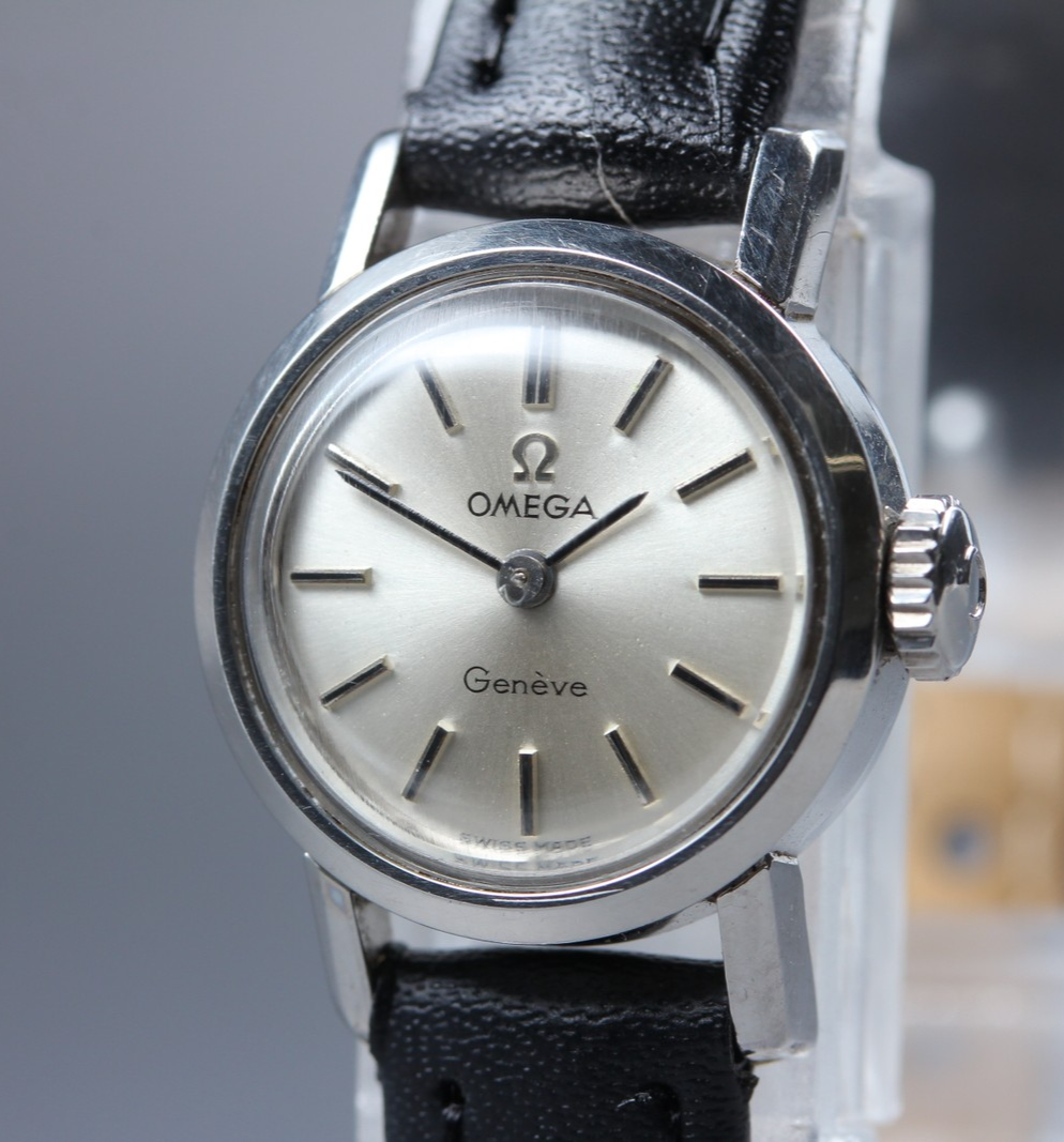 1963 Near MINT OMEGA Seamaster Geneve 19mm 515.003 Manual Silver Women's Vintage