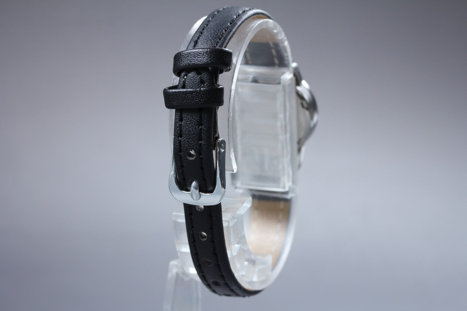 1963 Near MINT OMEGA Seamaster Geneve 19mm 515.003 Manual Silver Women's Vintage