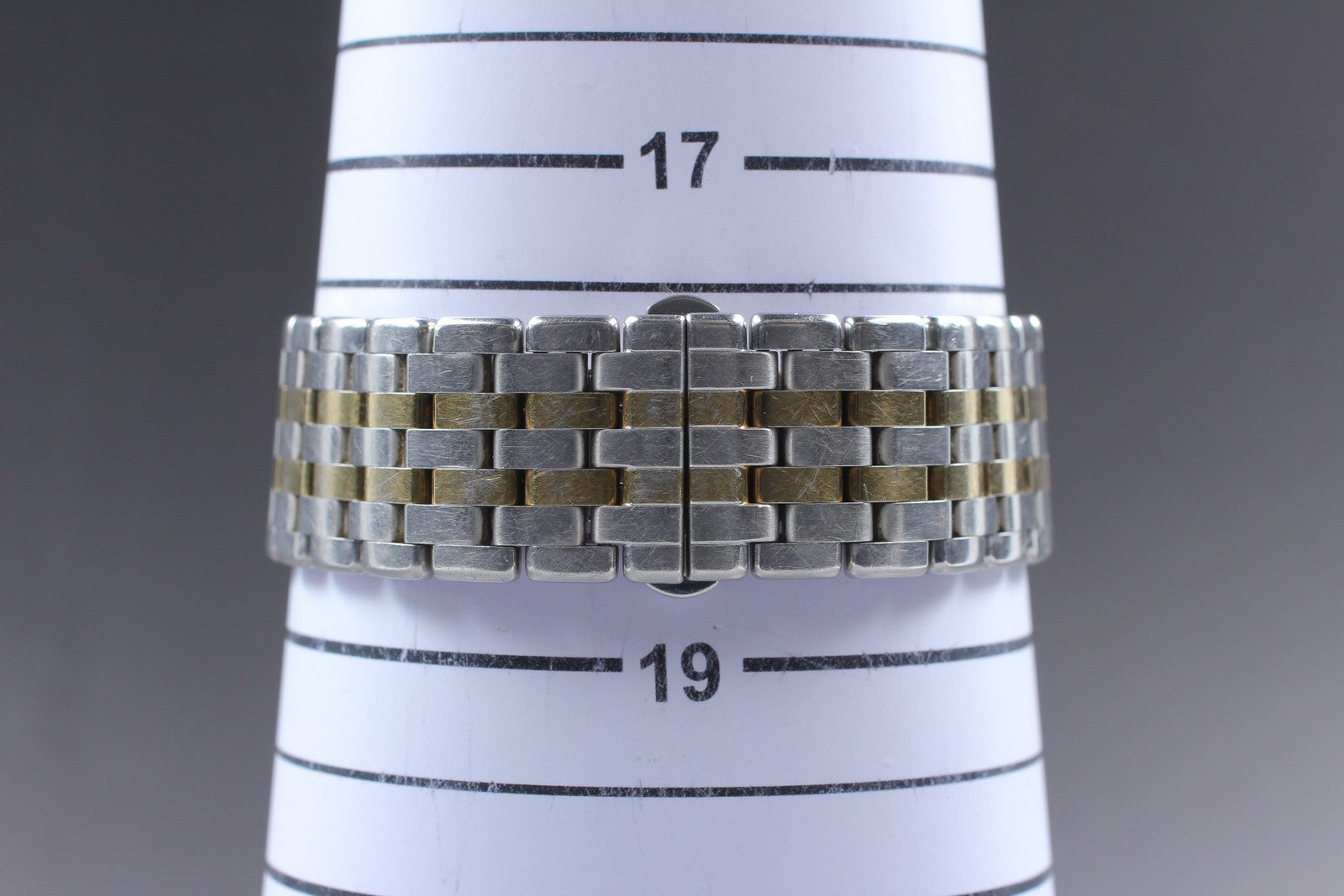 Near MINT CITIZEN Stiletto Eco-Drive 27mm G820-T001670 White Roman Tank Men's