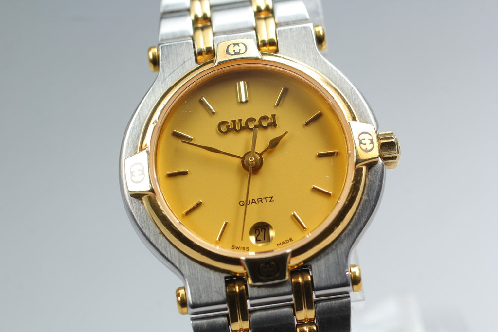 Near MINT / Box Gucci 9000L 25mm Quartz Gold Dial Women's Vintage From JAPAN