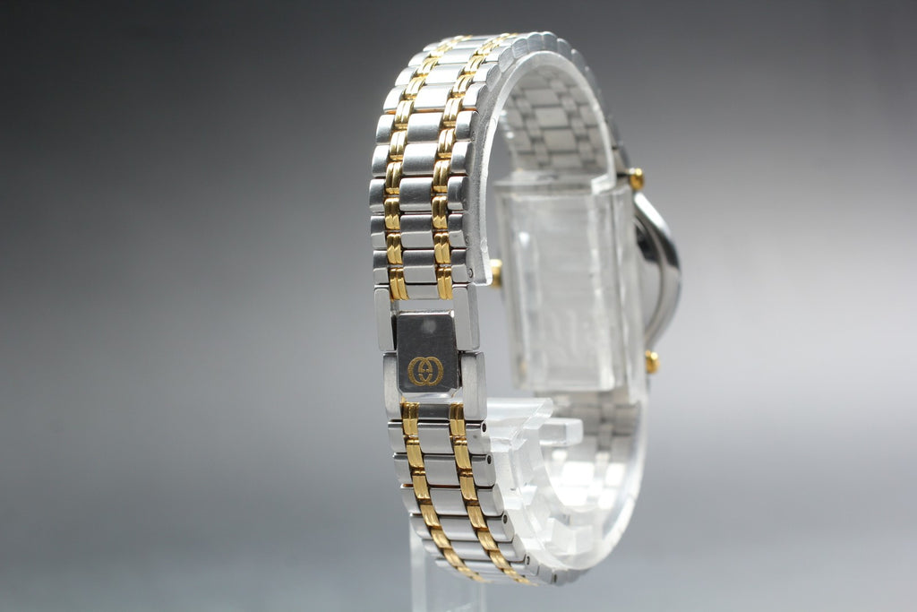 Near MINT / Box Gucci 9000L 25mm Quartz Gold Dial Women's Vintage From JAPAN