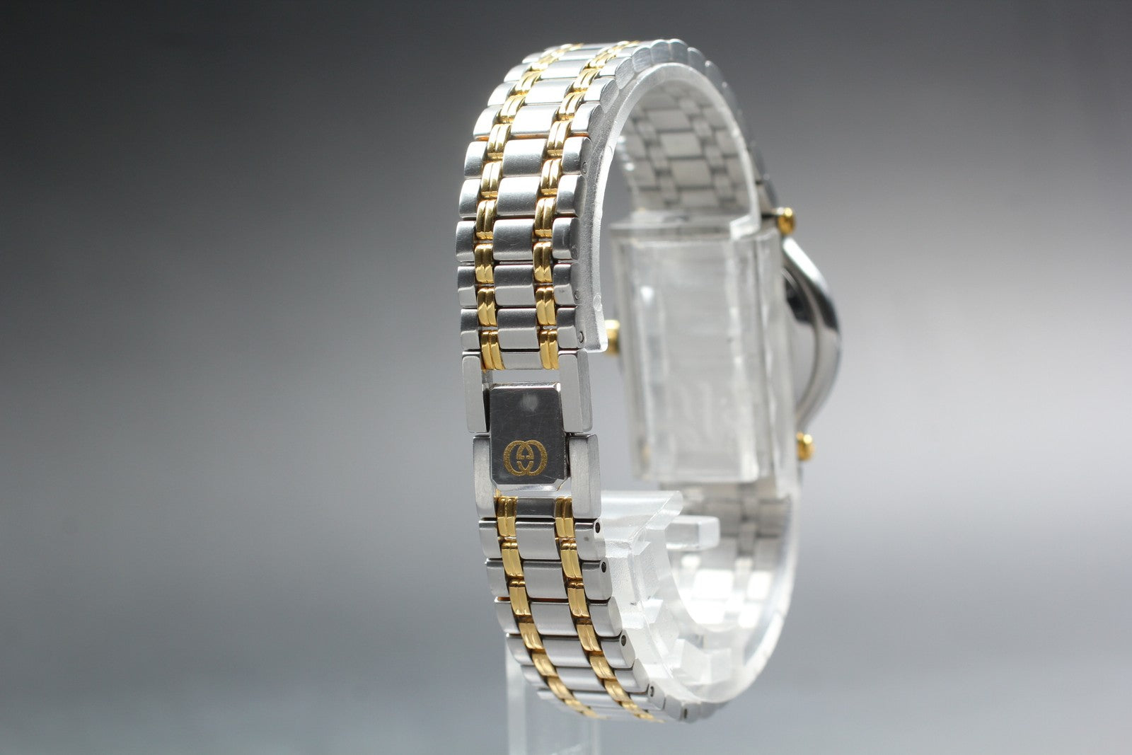 Near MINT / Box Gucci 9000L 25mm Quartz Gold Dial Women's Vintage From JAPAN