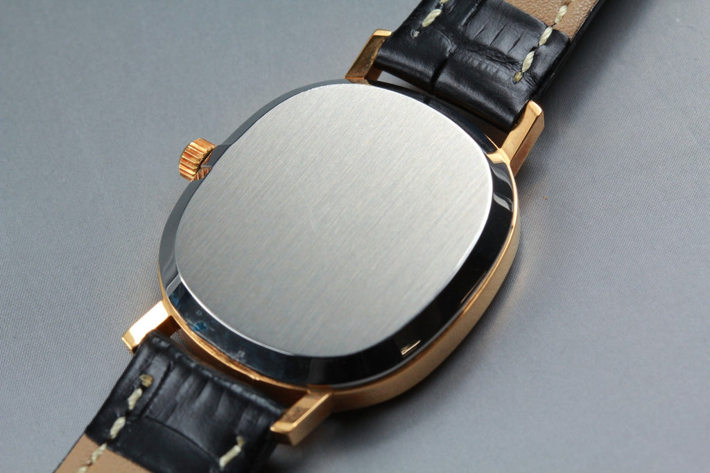 1979 Near MINT OMEGA De Ville 29mm 191.0046 Quartz Cal.1330 Gold Men's Vintage