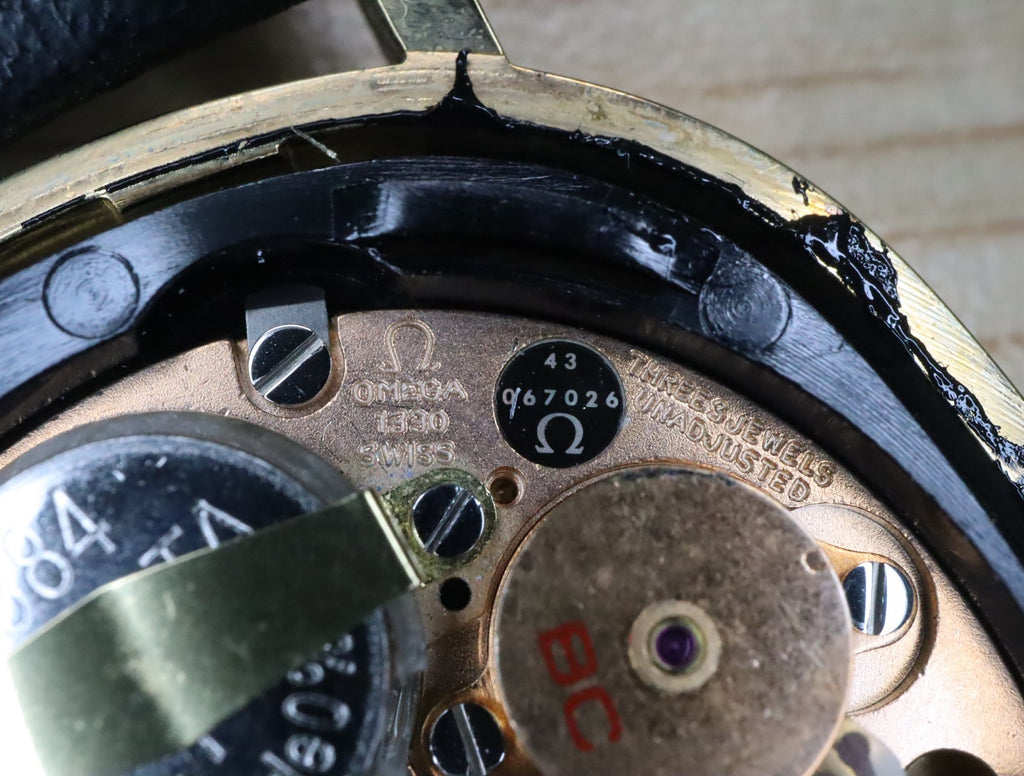 1979 Near MINT OMEGA De Ville 29mm 191.0046 Quartz Cal.1330 Gold Men's Vintage