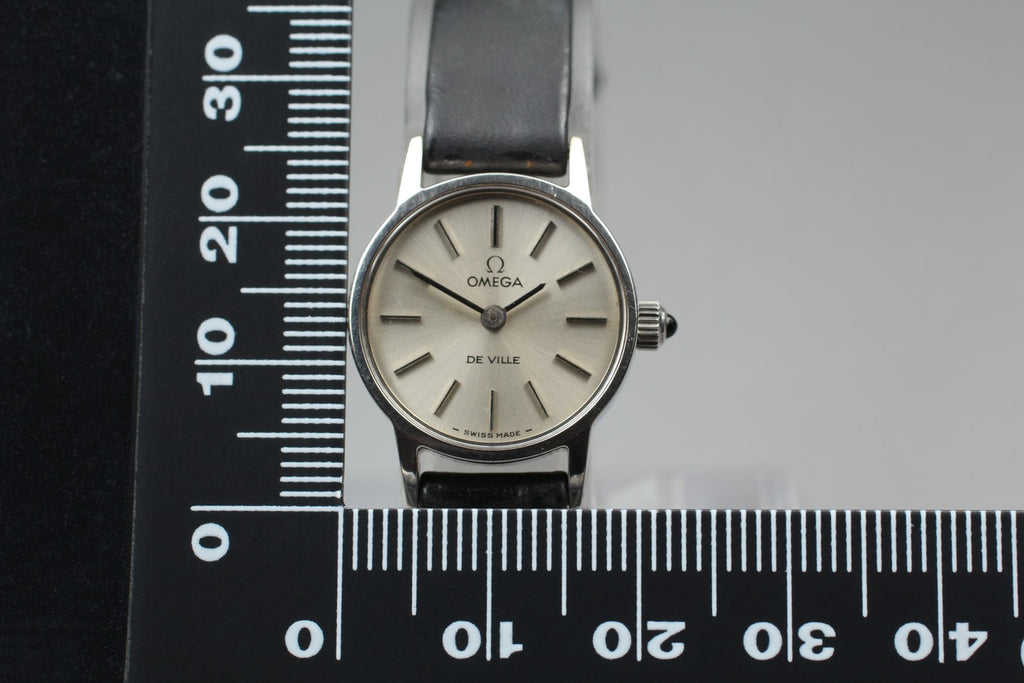 1978 Near MINT / Box OMEGA De Ville 20mm 511.0371 Manual Silver Women's Vintage