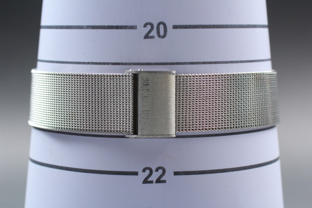 w/Box CITIZEN Tuning Fork Hisonic 3711 Sweep Second Silver Quartz Men's Exc+5