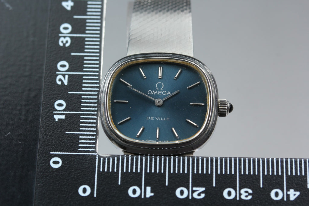 1977 Near MINT OMEGA De Ville 26mm 511.0538 Manual Cal.625 Navy Women's Vintage