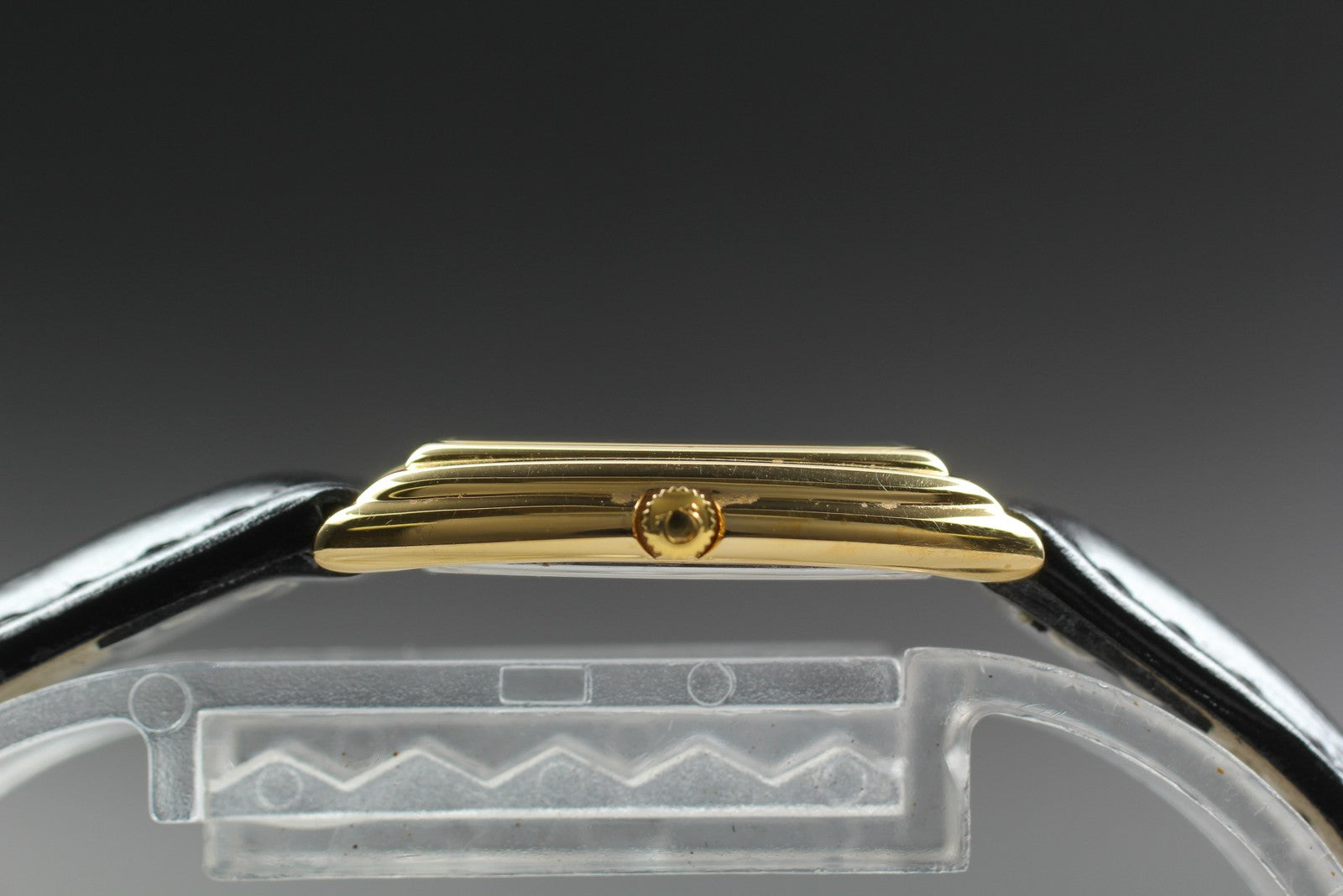 1984 Near MINT OMEGA De Ville 19mm 591.0299 Quartz Cal.1450 Gold Women's Vintage