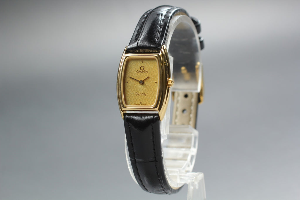 1984 Near MINT OMEGA De Ville 19mm 591.0299 Quartz Cal.1450 Gold Women's Vintage