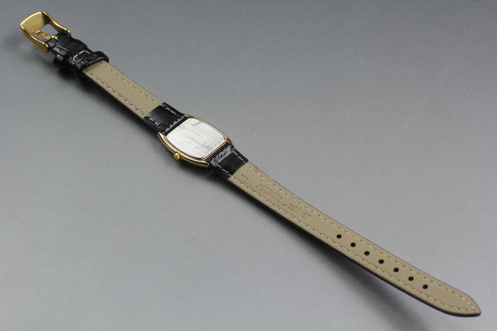 1984 Near MINT OMEGA De Ville 19mm 591.0299 Quartz Cal.1450 Gold Women's Vintage