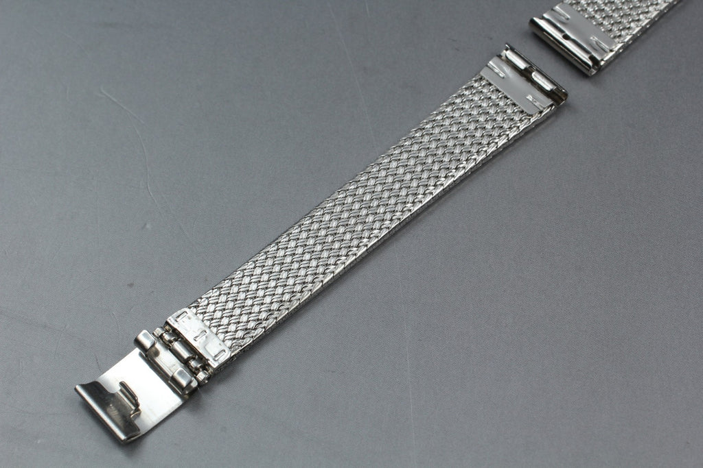 Near MINT OMEGA Milanese/Mesh Band 12mm Stainless Bracelet Women's Vintage