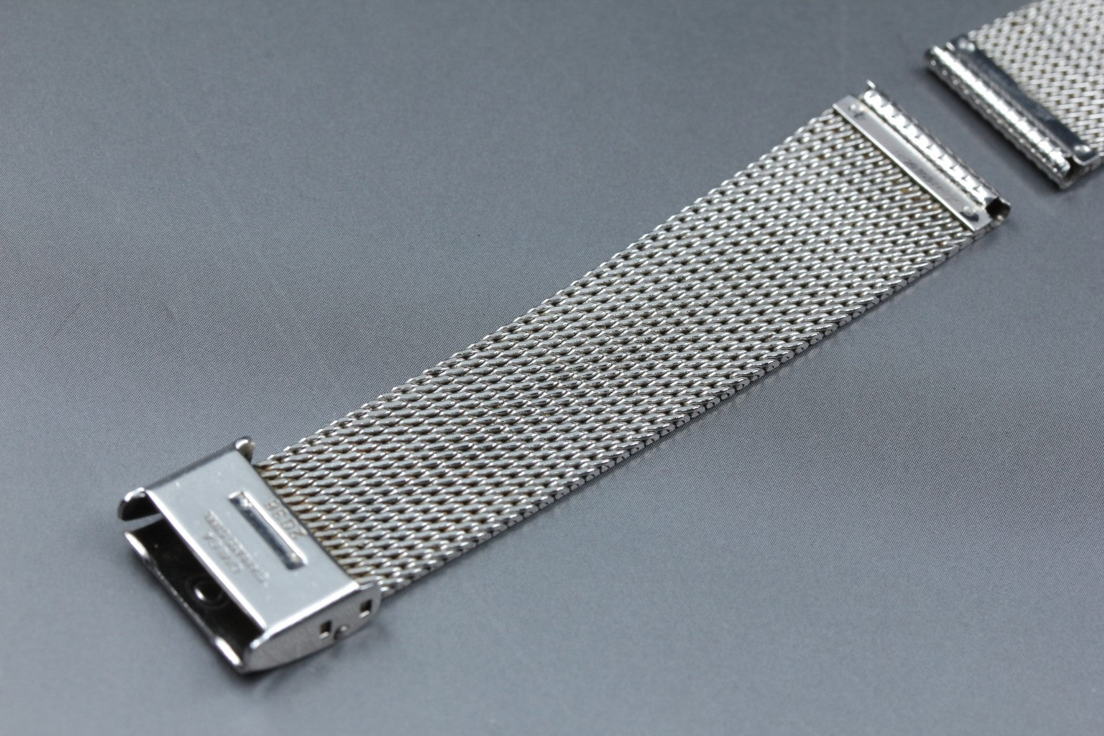 Near MINT OMEGA Milanese/Mesh Band 2038 18mm Bracelet Silver Men's Vintage