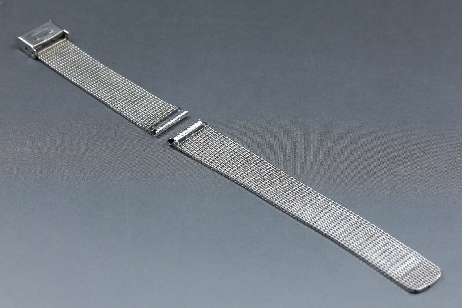 Near MINT OMEGA Milanese/Mesh Band 2038 18mm Bracelet Silver Men's Vintage