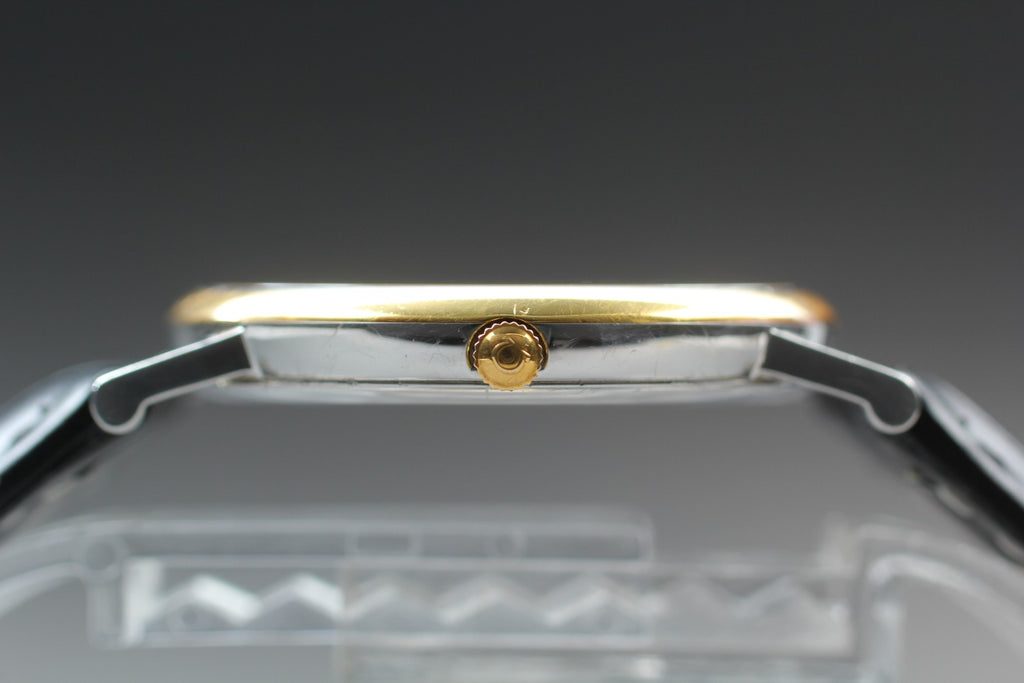 1990s Near MINT OMEGA De Ville 32mm 196.2432 Quartz Cal.1532 Gold Men's Vintage